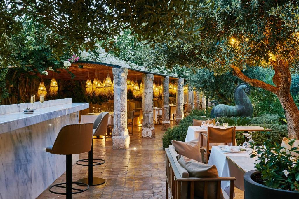 Faustino Gran, Relais & Châteaux — 15