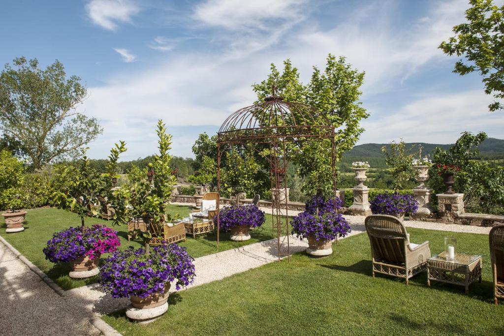 Borgo Santo Pietro — 2