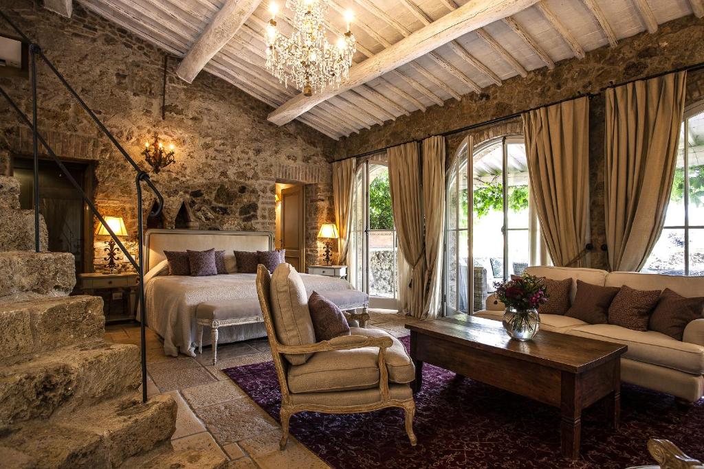 Borgo Santo Pietro — 8