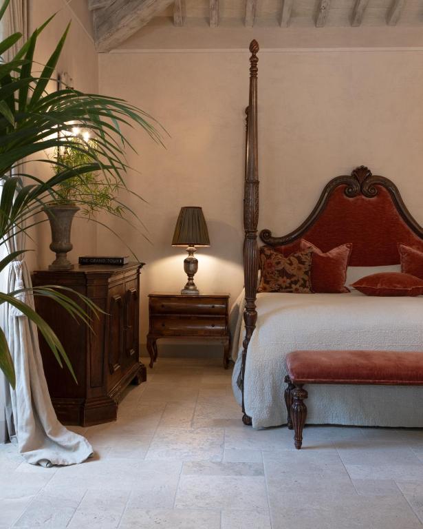 Borgo Santo Pietro — 10