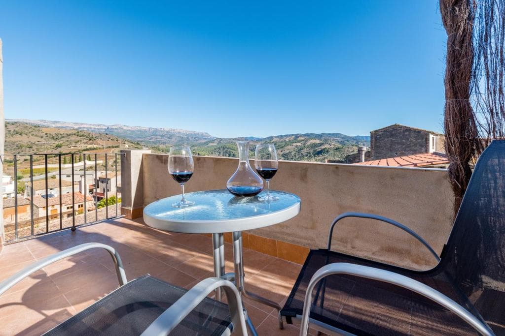 Hotel Cal Llop — 1