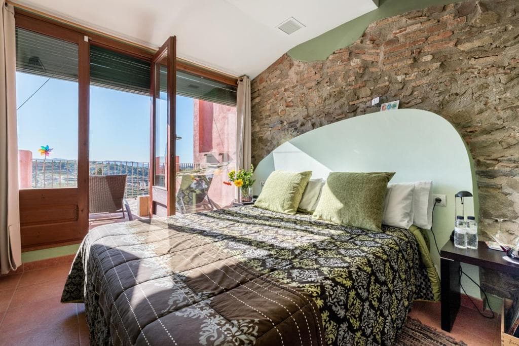 Hotel Cal Llop — 11