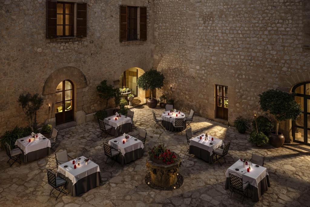 Castell Son Claret — 10