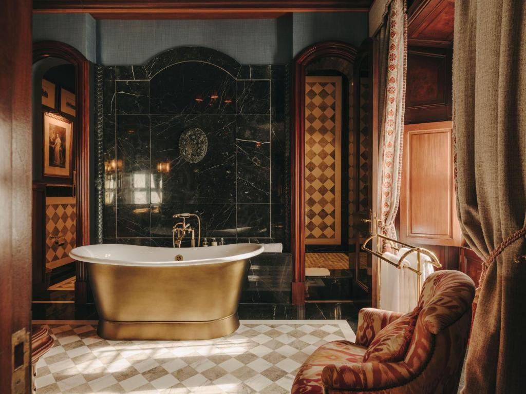 Gran Hotel Son Net — 17