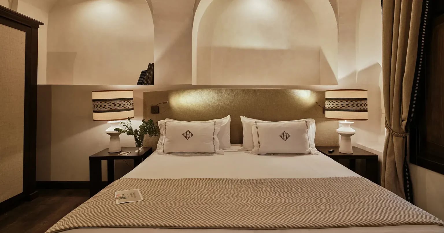 Sevilla o Córdoba: cuál merece tus noches