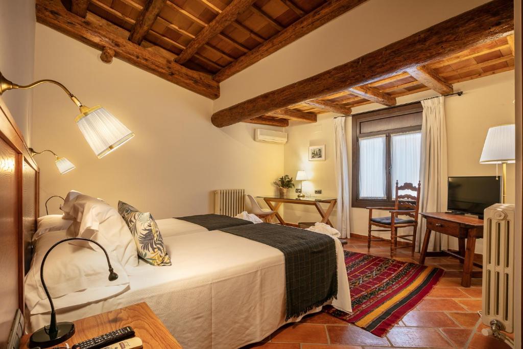 Hotel-Hostal Sport, Falset — foto 3 de 21