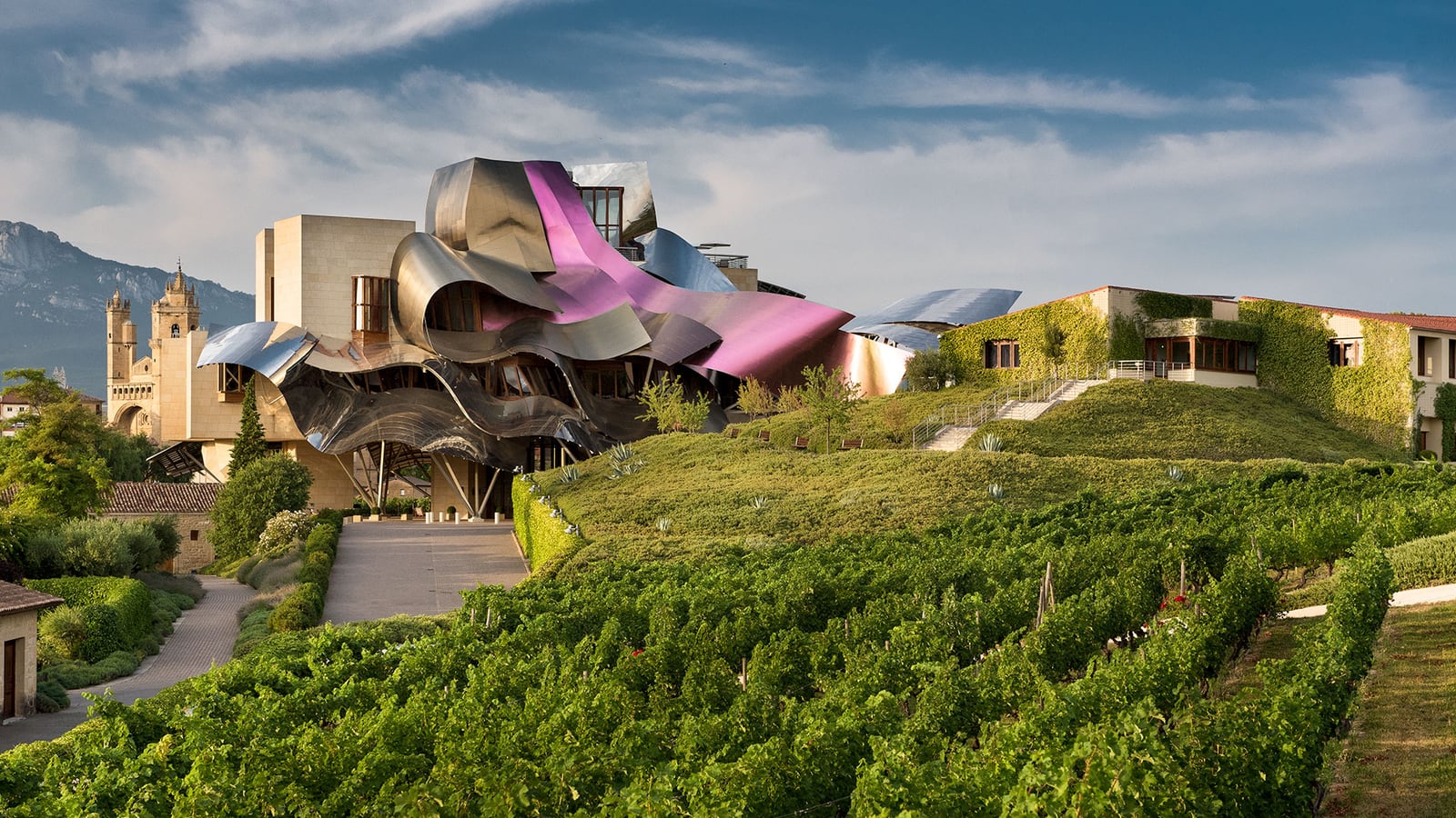 Hotel Marqués de Riscal, a Luxury Collection Hotel