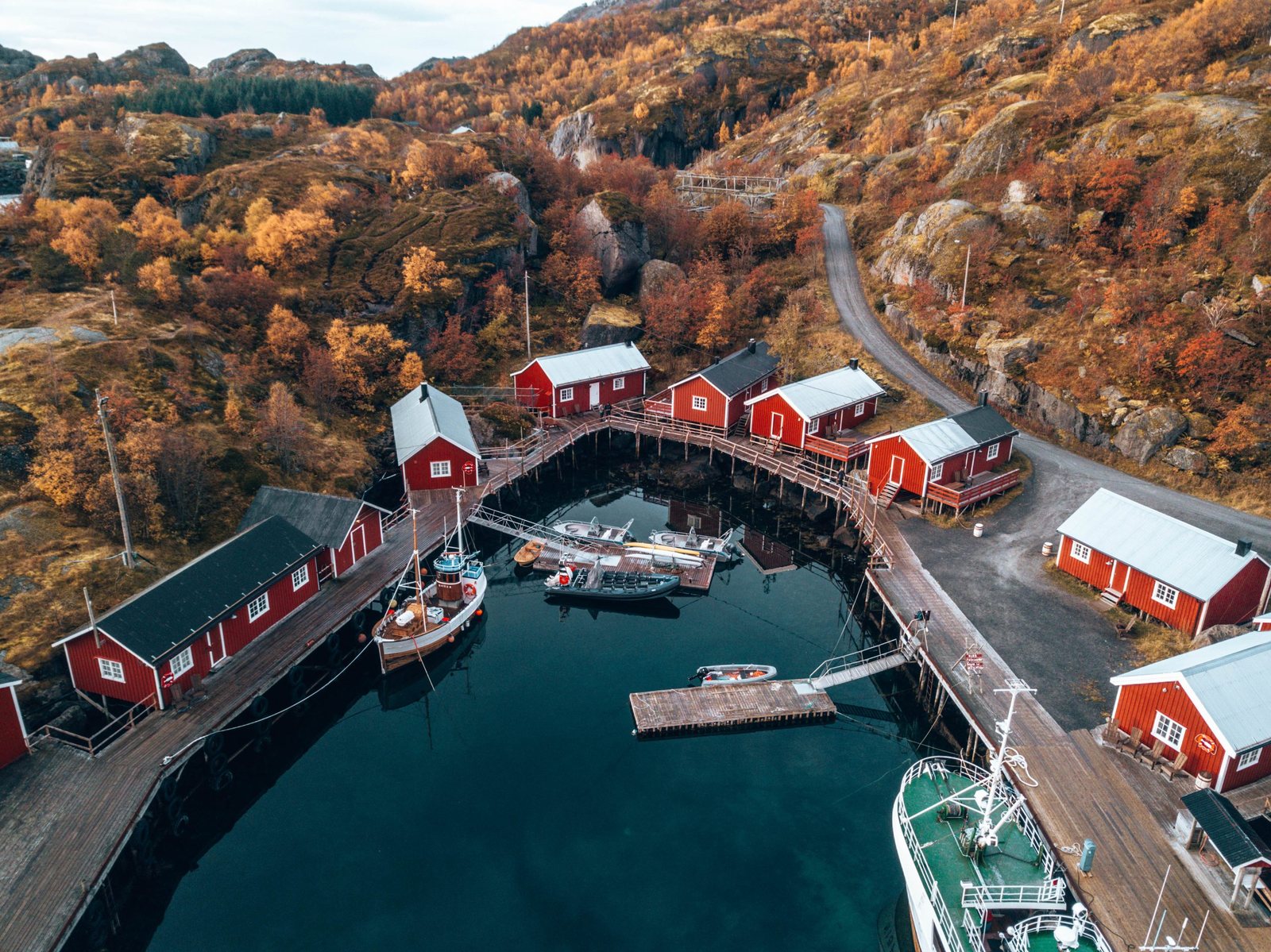 Nusfjord Village & Resort